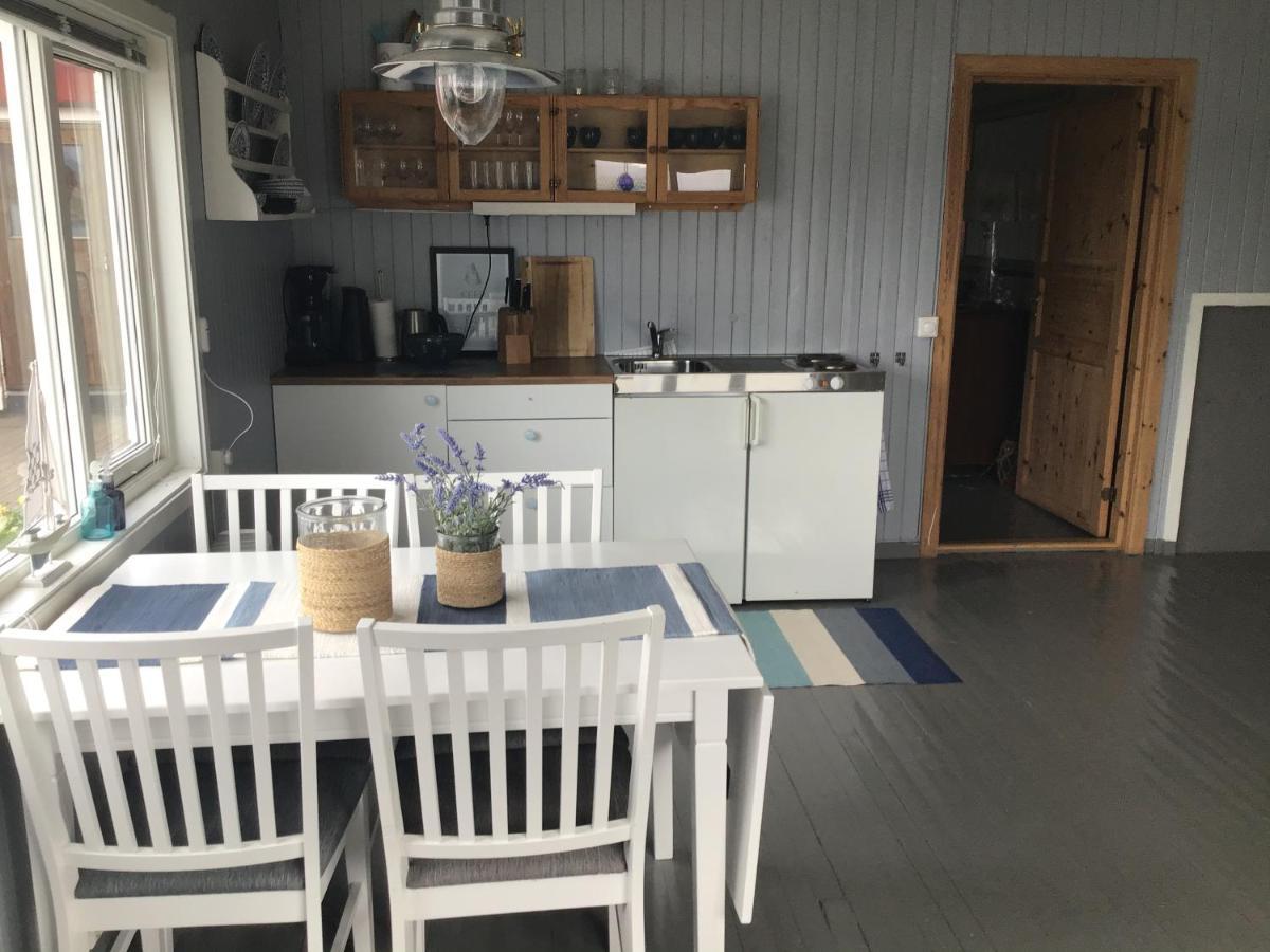 Laukvika Rorbuer Apartment Ngoại thất bức ảnh
